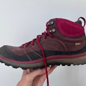 Keen Women's Hiking Boot